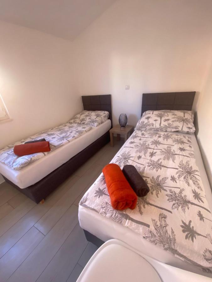 Villa Island Vir With Pool Dış mekan fotoğraf